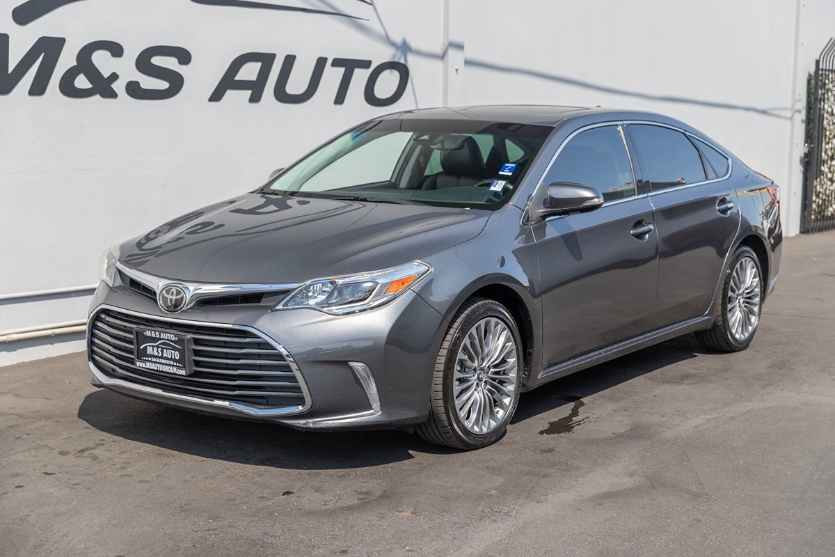 Sold 2018 Toyota Avalon Limited With Navigation, Moonroof, Leather